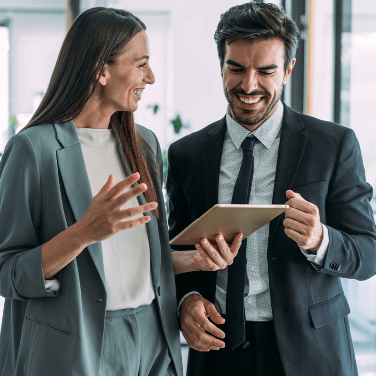 Streamlining digital applications for frictionless operations at a Fortune 100 financial services company